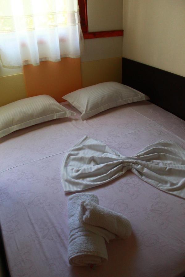 Vlorë2 Kitarat Bb住宿加早餐旅馆 外观 照片