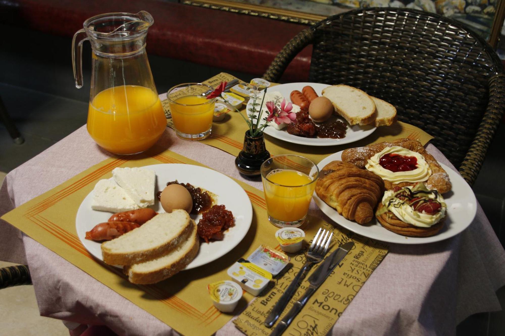 Vlorë2 Kitarat Bb住宿加早餐旅馆 外观 照片