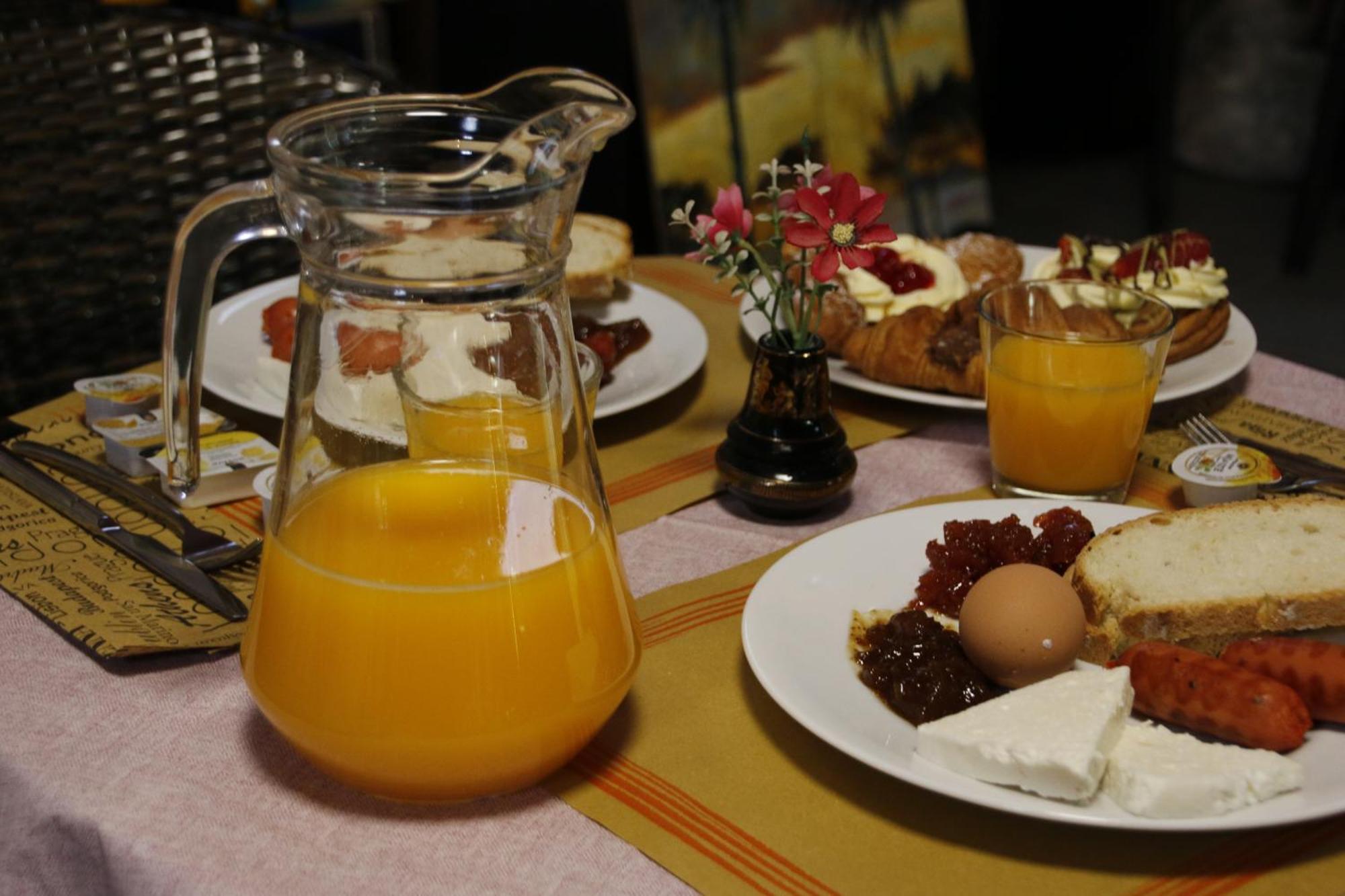 Vlorë2 Kitarat Bb住宿加早餐旅馆 外观 照片